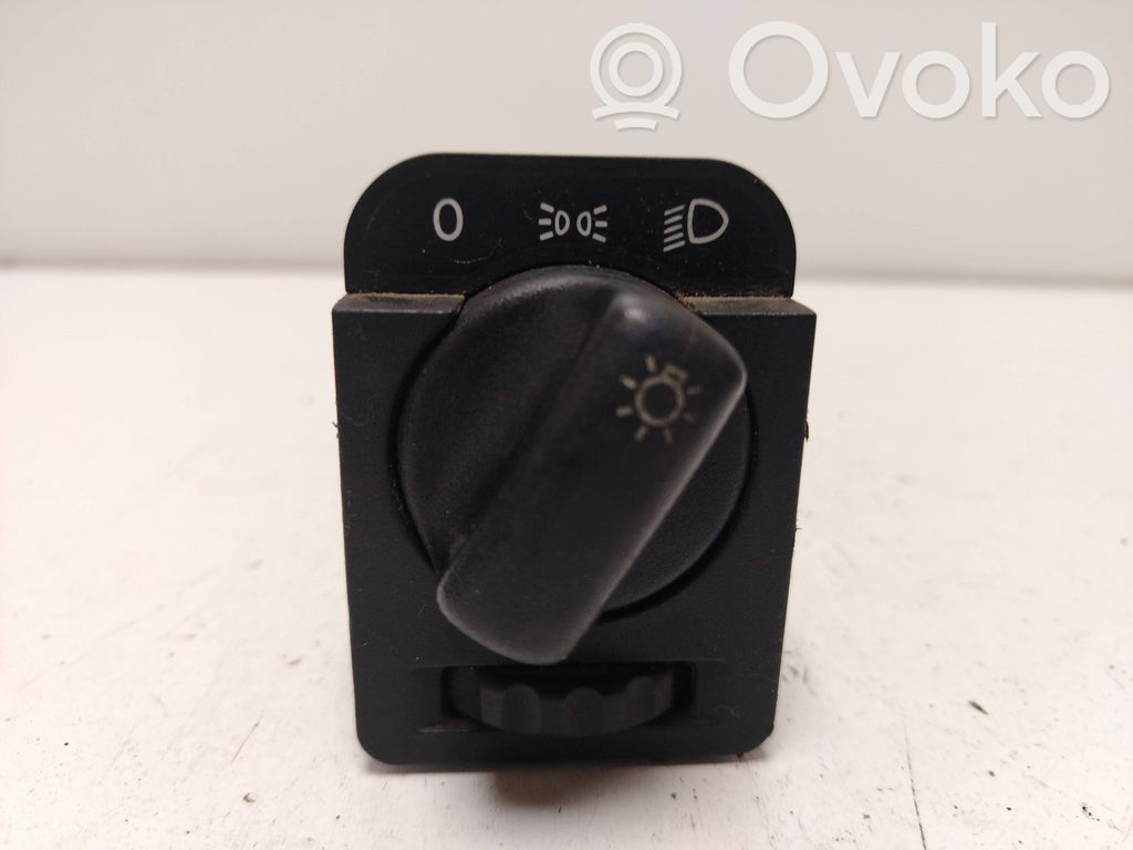 Opel Astra F Light switch 
