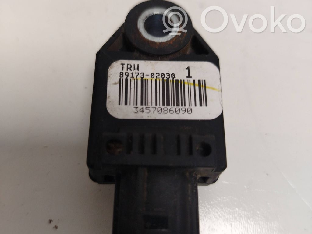 Toyota Corolla Verso AR10 Airbagsensor Crashsensor Drucksensor 