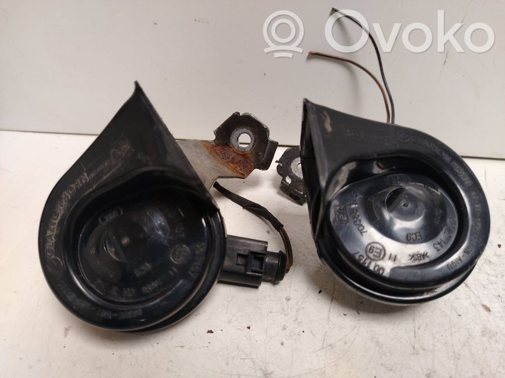 Volkswagen Golf VI Äänimerkkilaite 