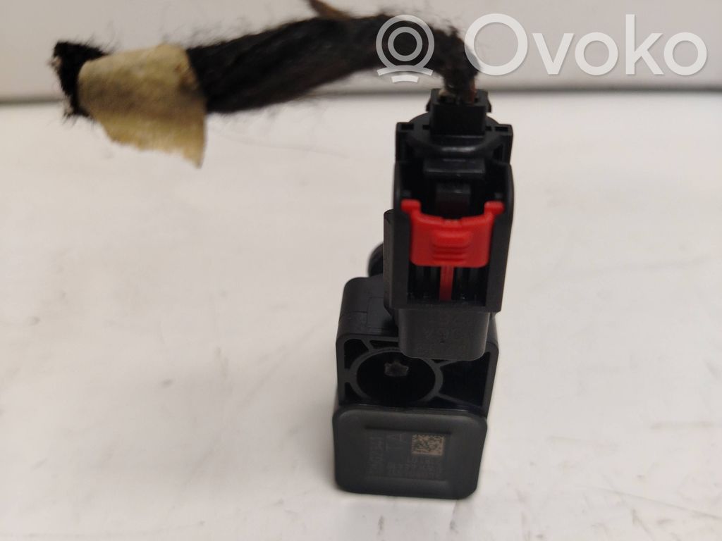 Opel Insignia A Airbag deployment crash/impact sensor 