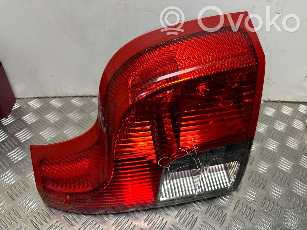 Volvo XC90 Lampa tylna 