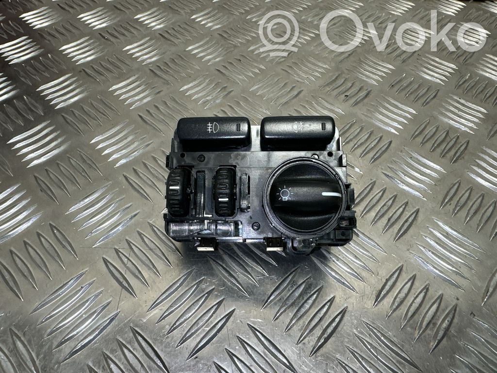 Volvo XC90 Light switch 