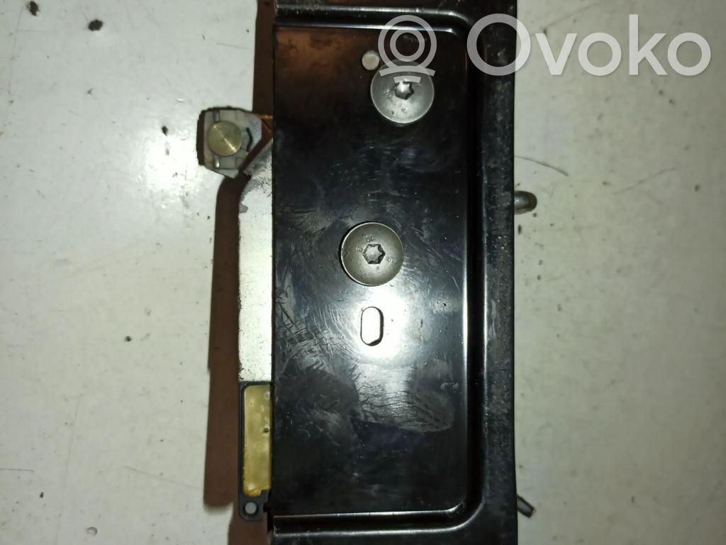Tailgate exterior lock   9648316080