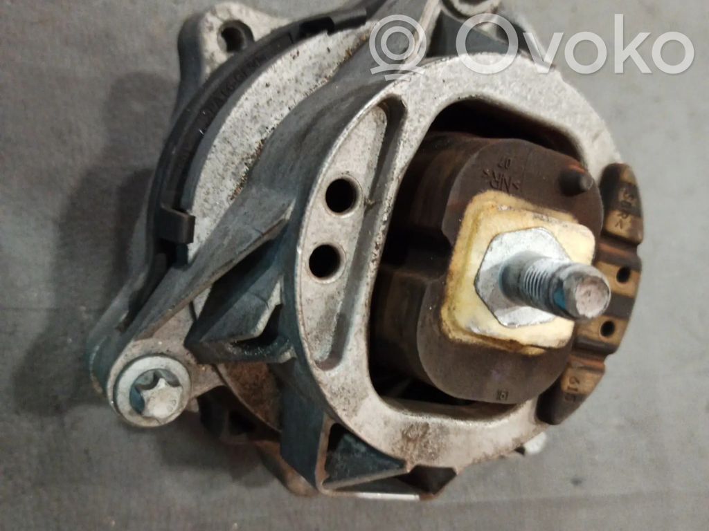 BMW 1 F20 F21 Moottorin kiinnikekorvake 