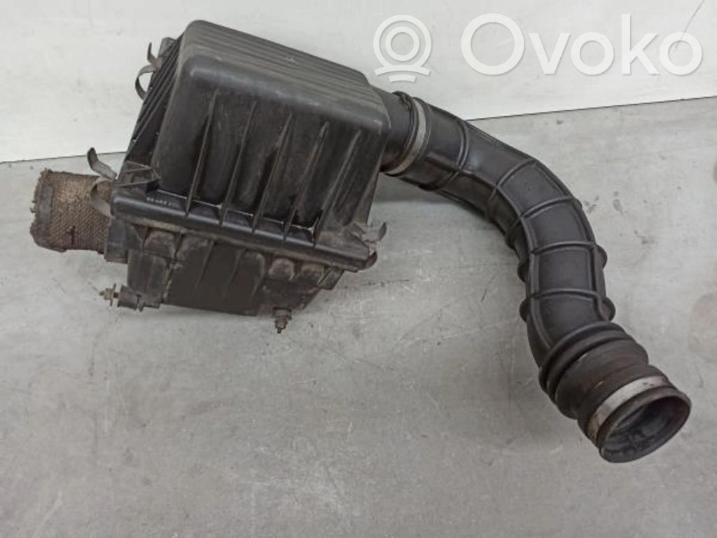 Air filter box   90499984