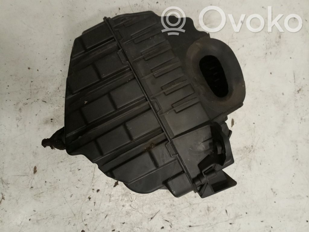 Air filter box   COM,8200947663E