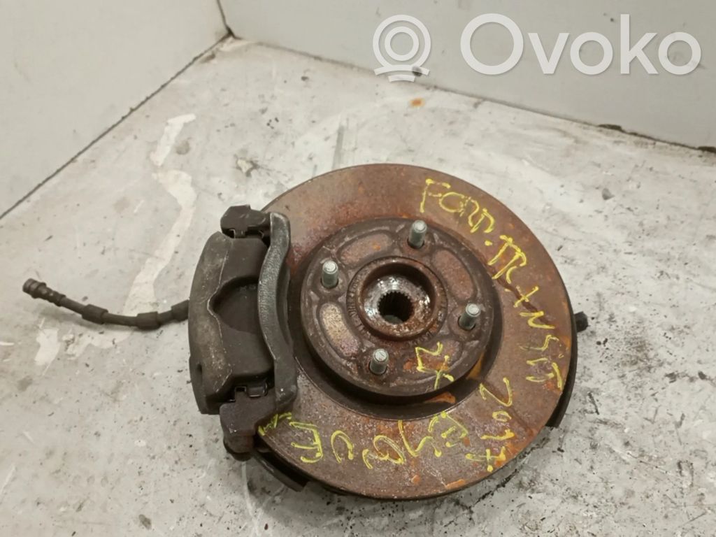 Front wheel hub