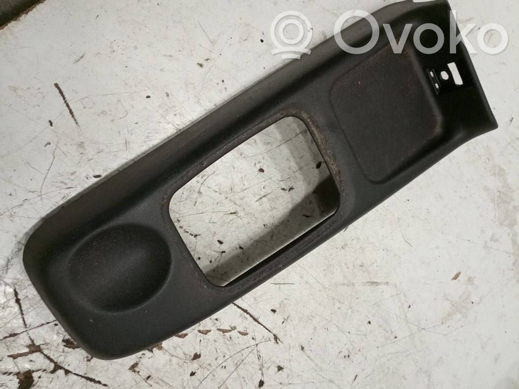 Opel Corsa B Panelė 