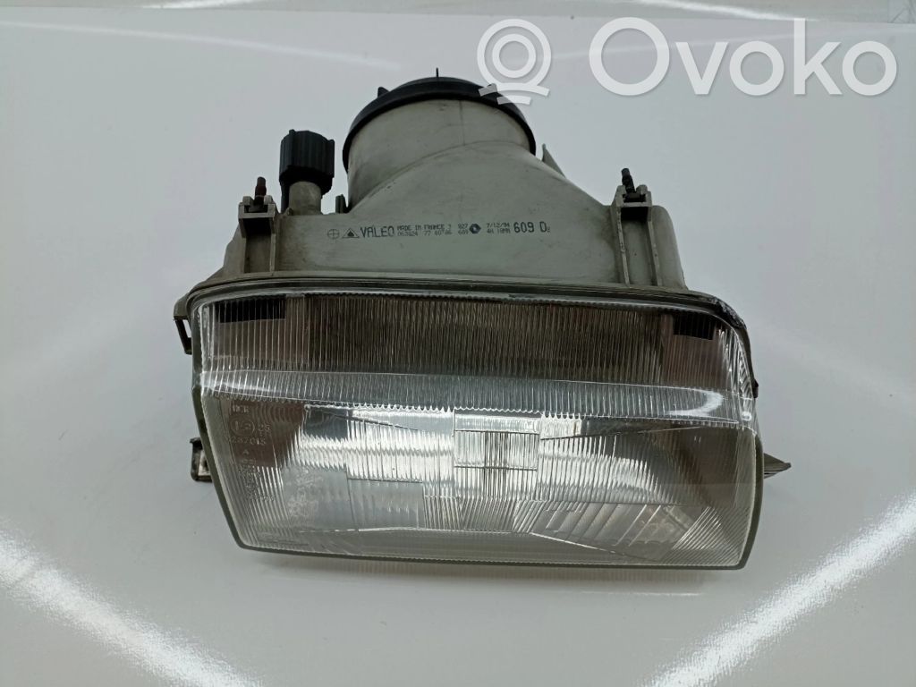 Renault 19 Headlight/headlamp 