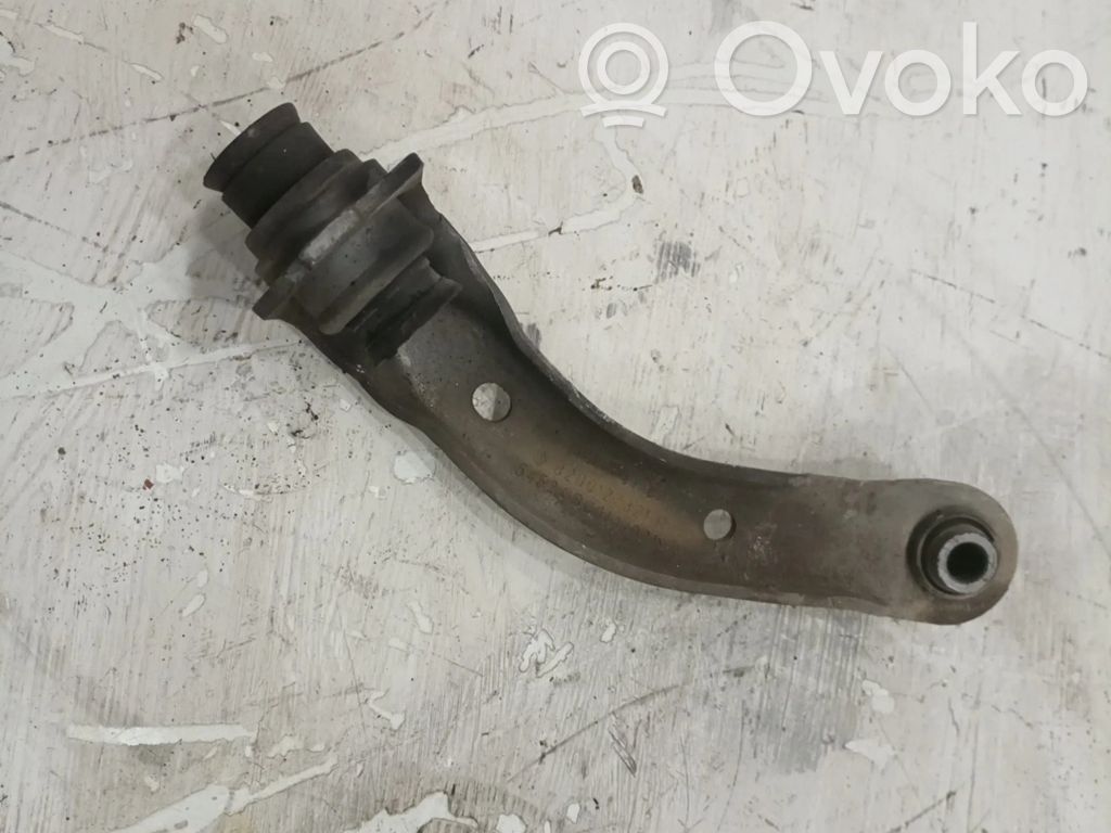 Engine mount bracket   8200127321R