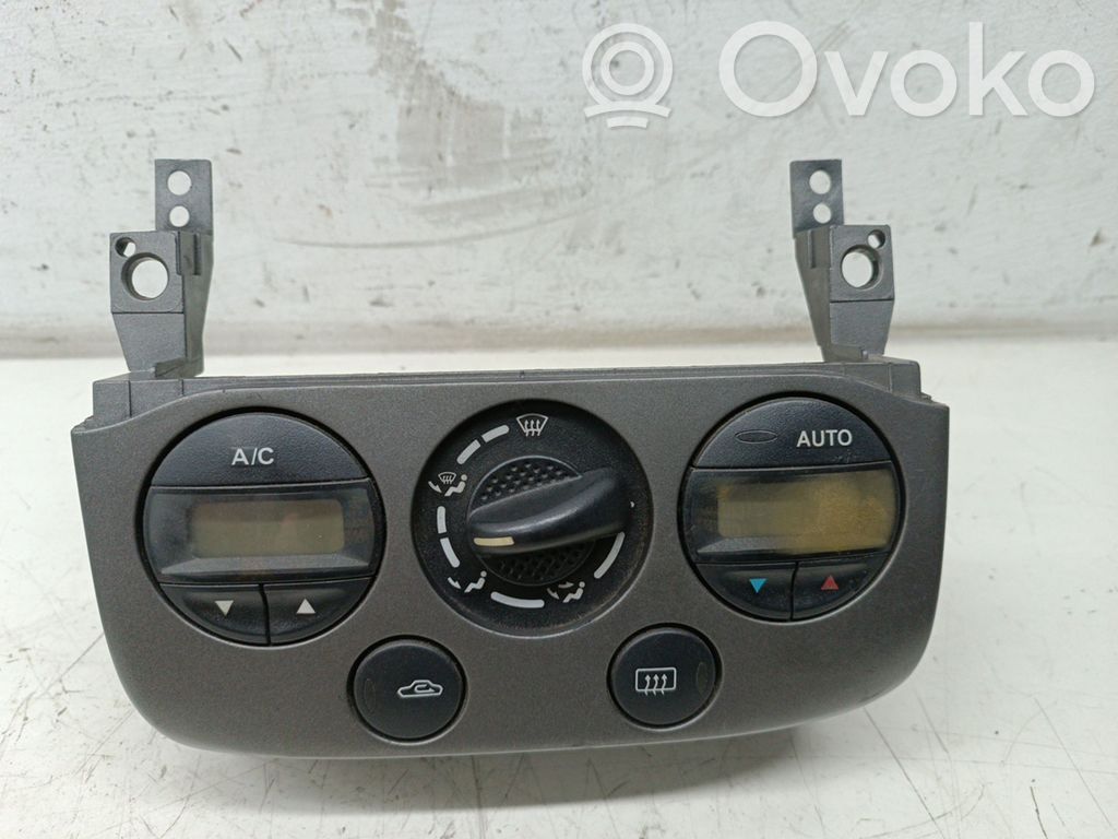 Nissan Primera Climate control unit 