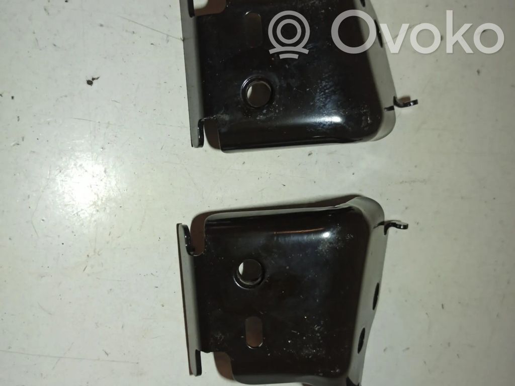 Mazda 3 III Front seatbelt 