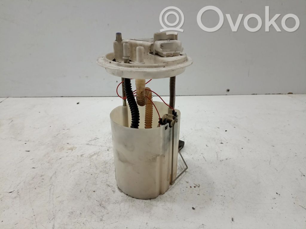 Polttoainesäiliön pumppu   51787162