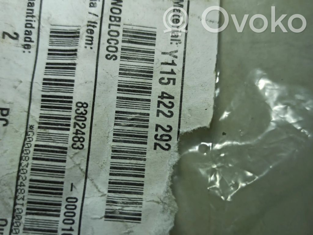 Skoda Favorit Forman (785) Rear wheel hub spindle/knuckle 