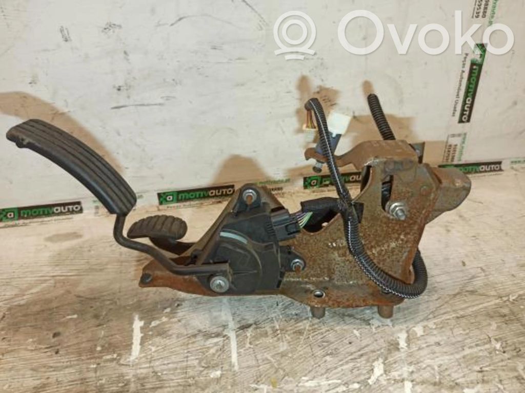 Pedale Satz Set   8200297342B,8200711631A