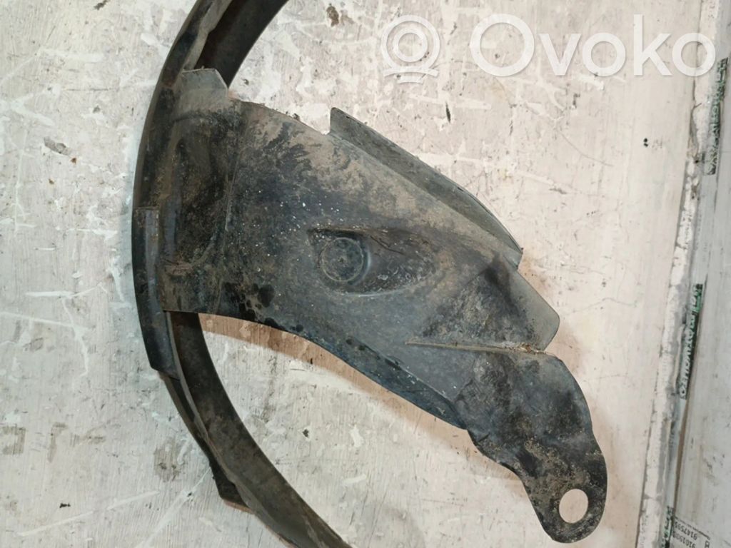 Renault Clio II Apakšspārns 