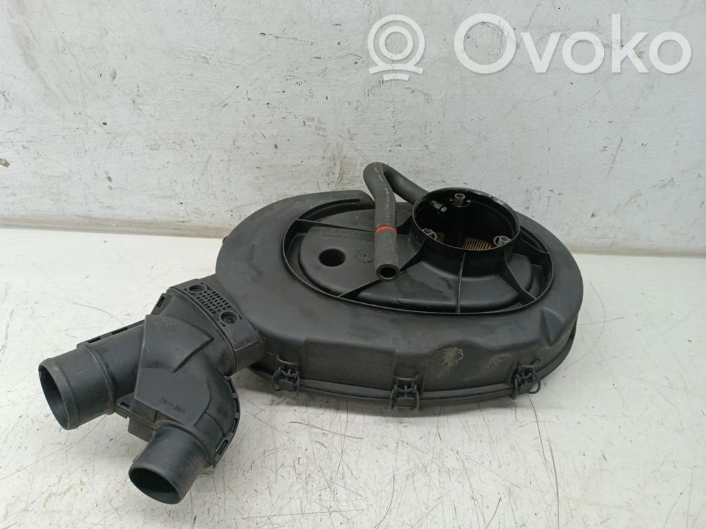 Renault Clio I Air filter box 