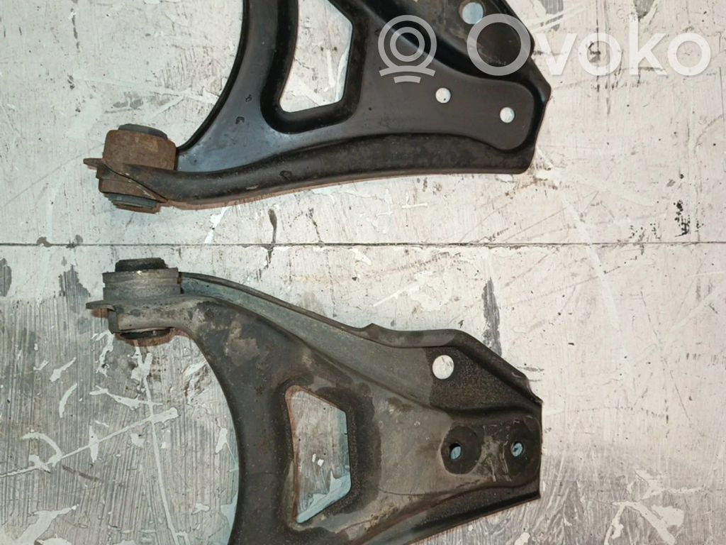 Renault Clio I Front control arm 