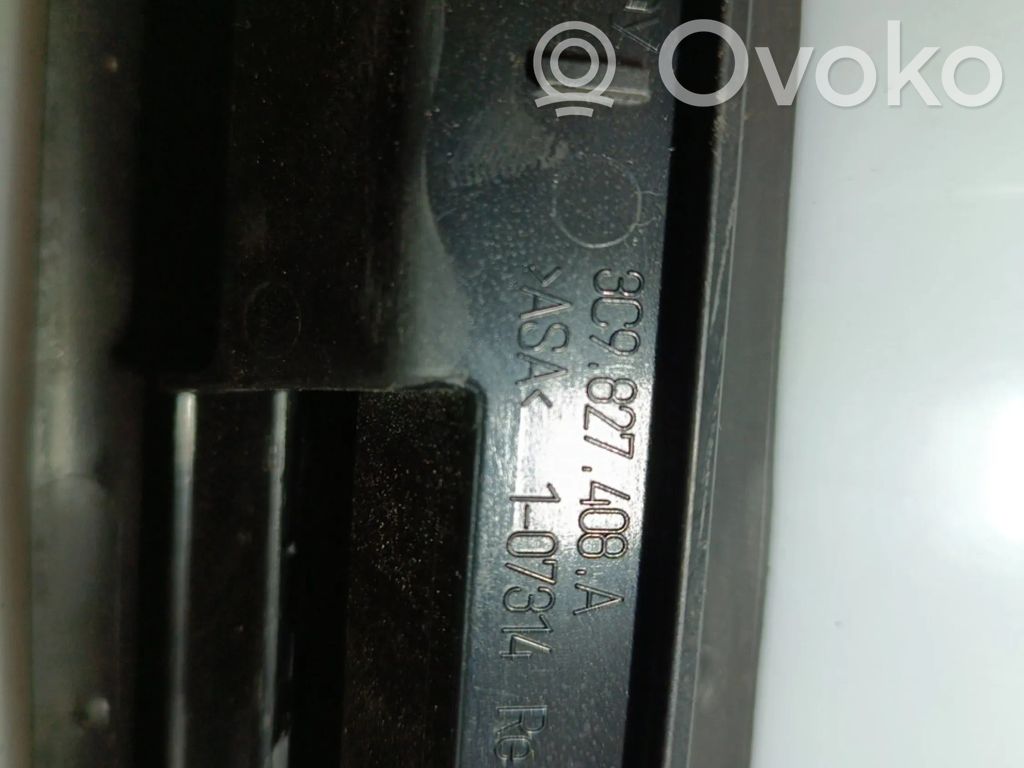 Volkswagen PASSAT B6 Drzwi przednie 