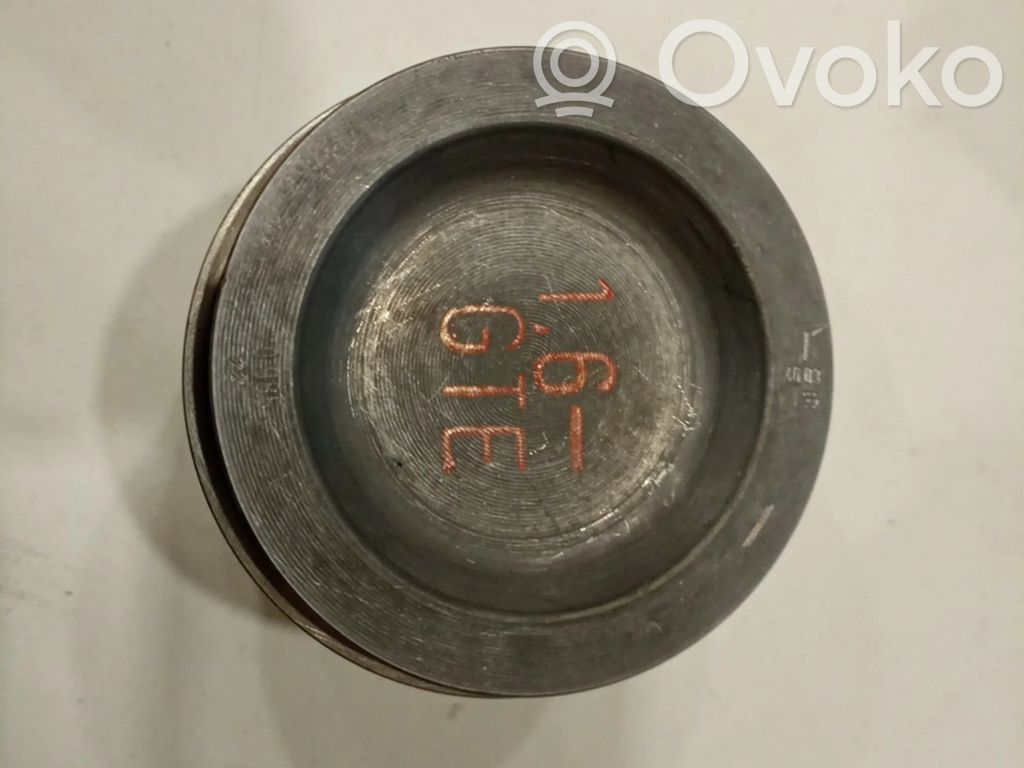 Volkswagen PASSAT B2 Motor 