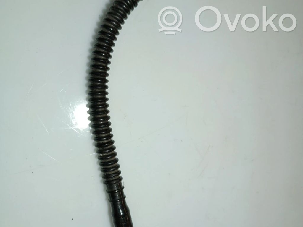 Citroen Berlingo Oil fill pipe 