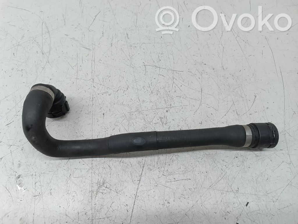 Coolant pipe/hose   1712778888304