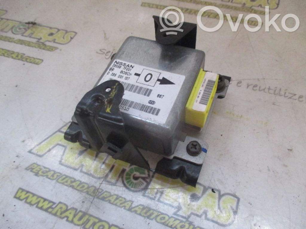 Airbag control unit/module   285567F001,0285001137,R139563