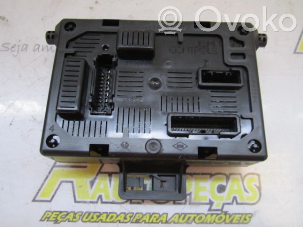 SAM vadības bloks   8201054129,R20162097