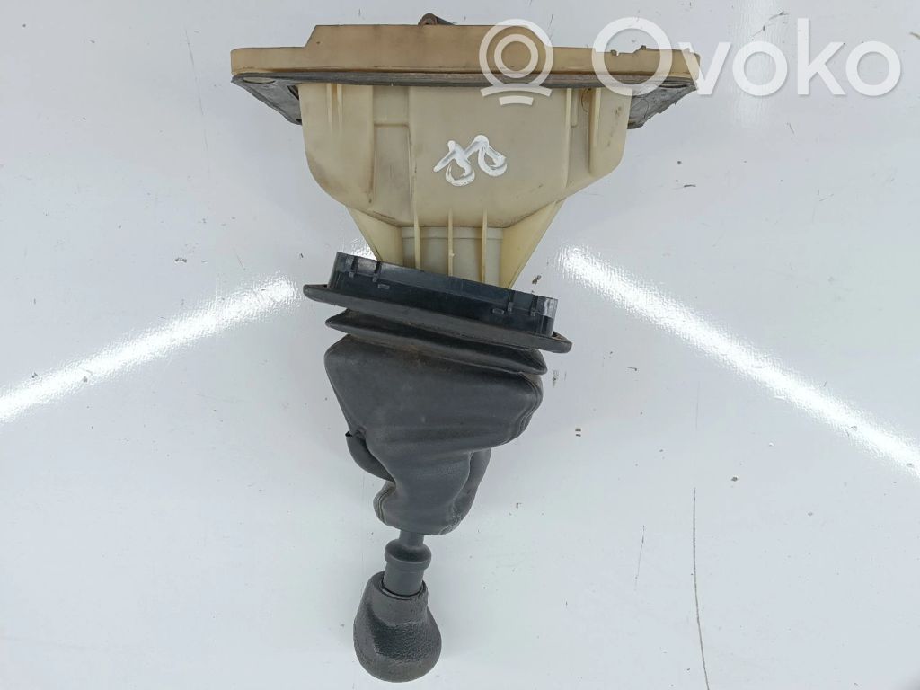 Renault Clio I Gear shifter/selector 