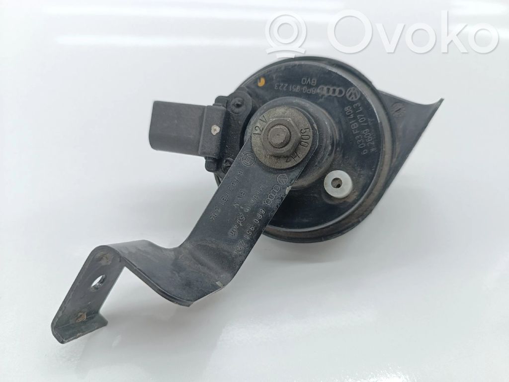 Audi A3 S3 8P Äänimerkkilaite 