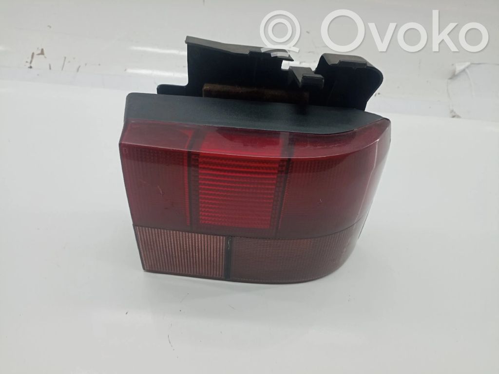 Tailgate rear/tail lights   7700788548,ESTALADO