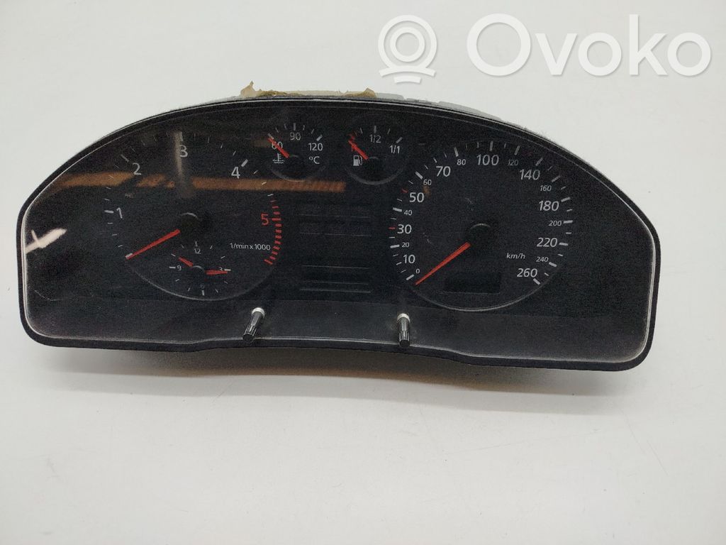 Geschwindigkeitsmesser Cockpit   8D0919861F,88311245