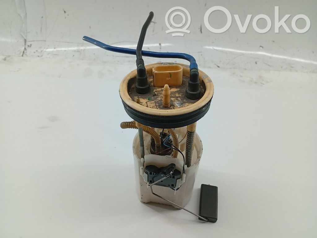 Audi A1 Bomba interna de combustible 