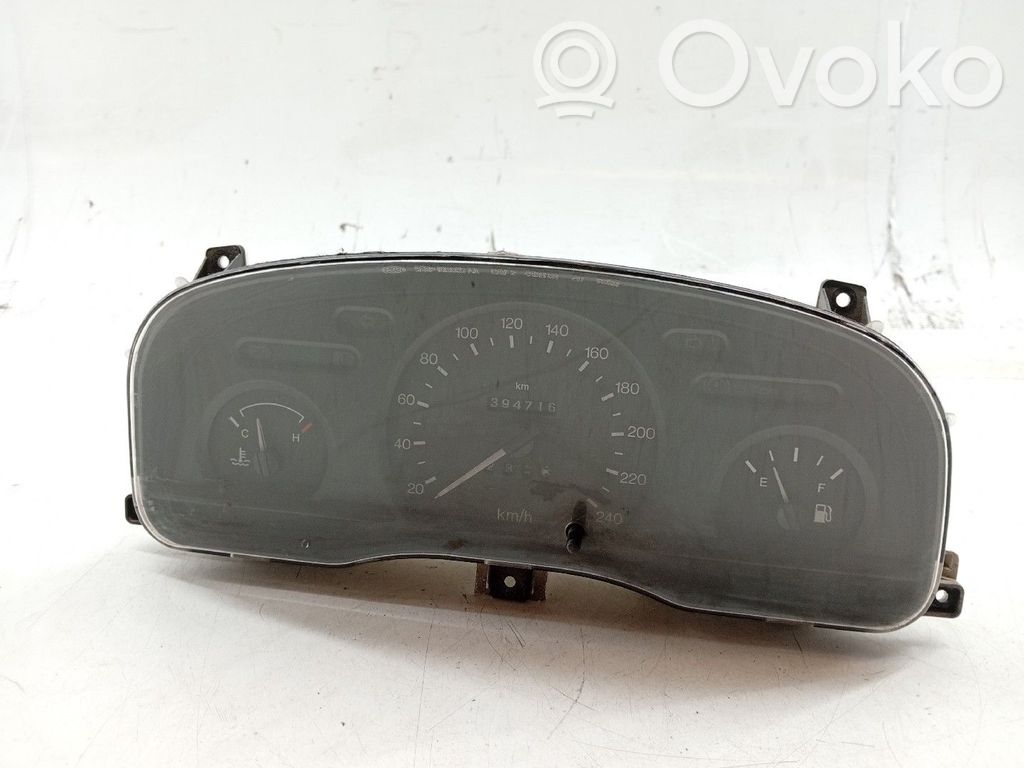 Spidometrs (instrumentu panelī)   YC1F10849