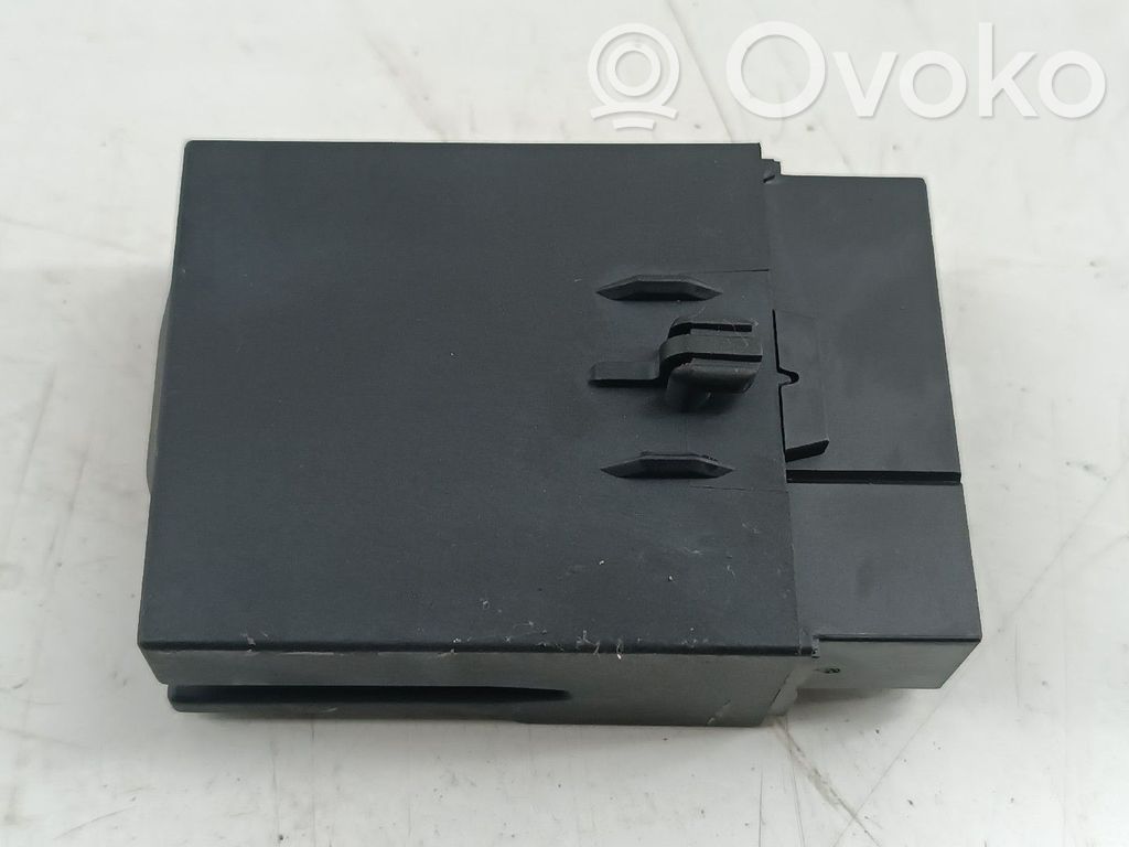 SAM vadības bloks   916723701,00401838D2