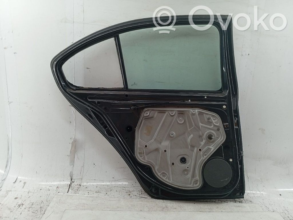 Puerta trasera   COM,ALGUNS,RISCOS