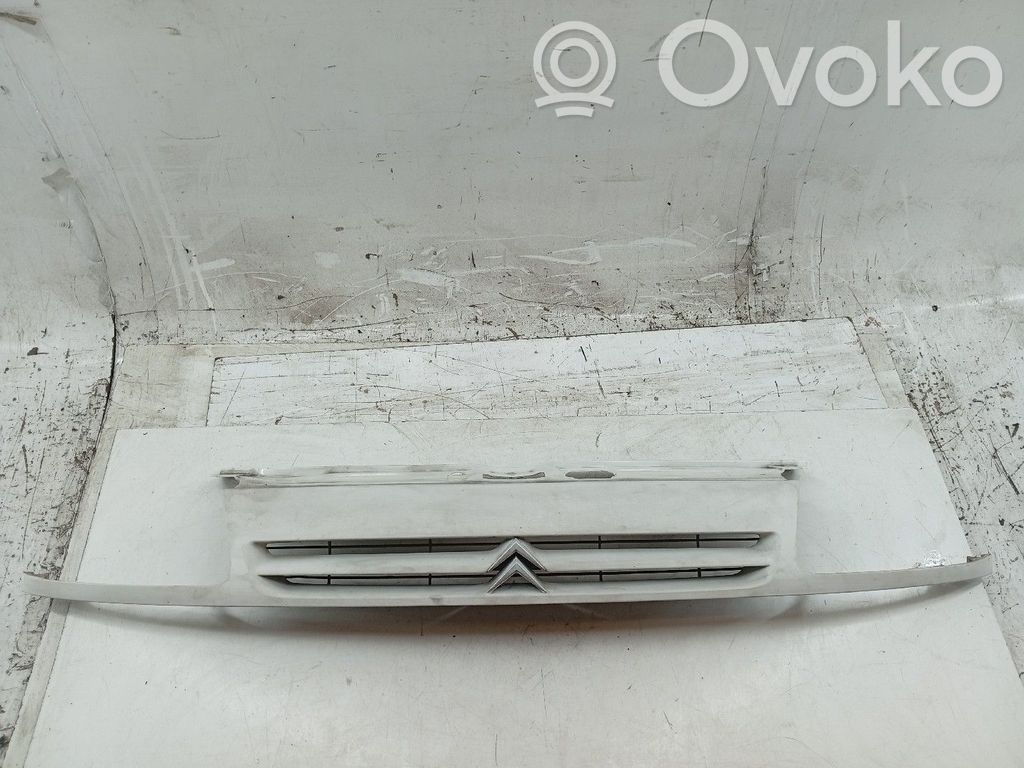 Citroen Saxo Front grill 