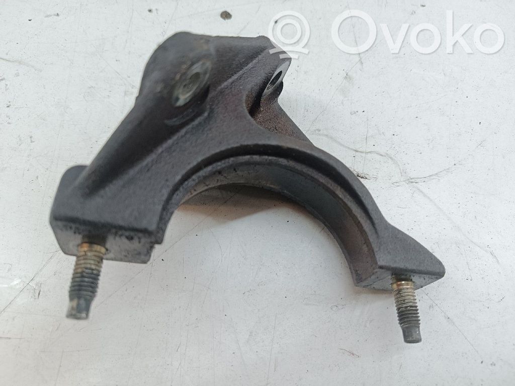 Engine mount bracket   2S6W,3K305,DB