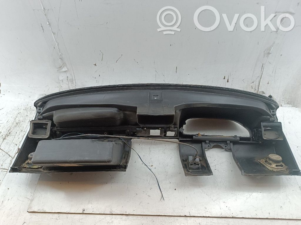Dashboard   7640833,1815042