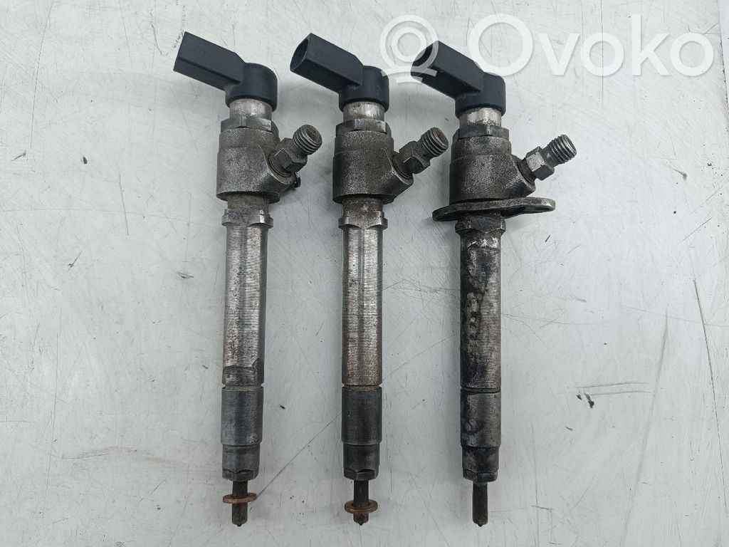 Sprausla (-i)   6U3Q9K546AA