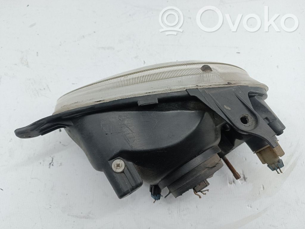 Opel Corsa B Faro/fanale 