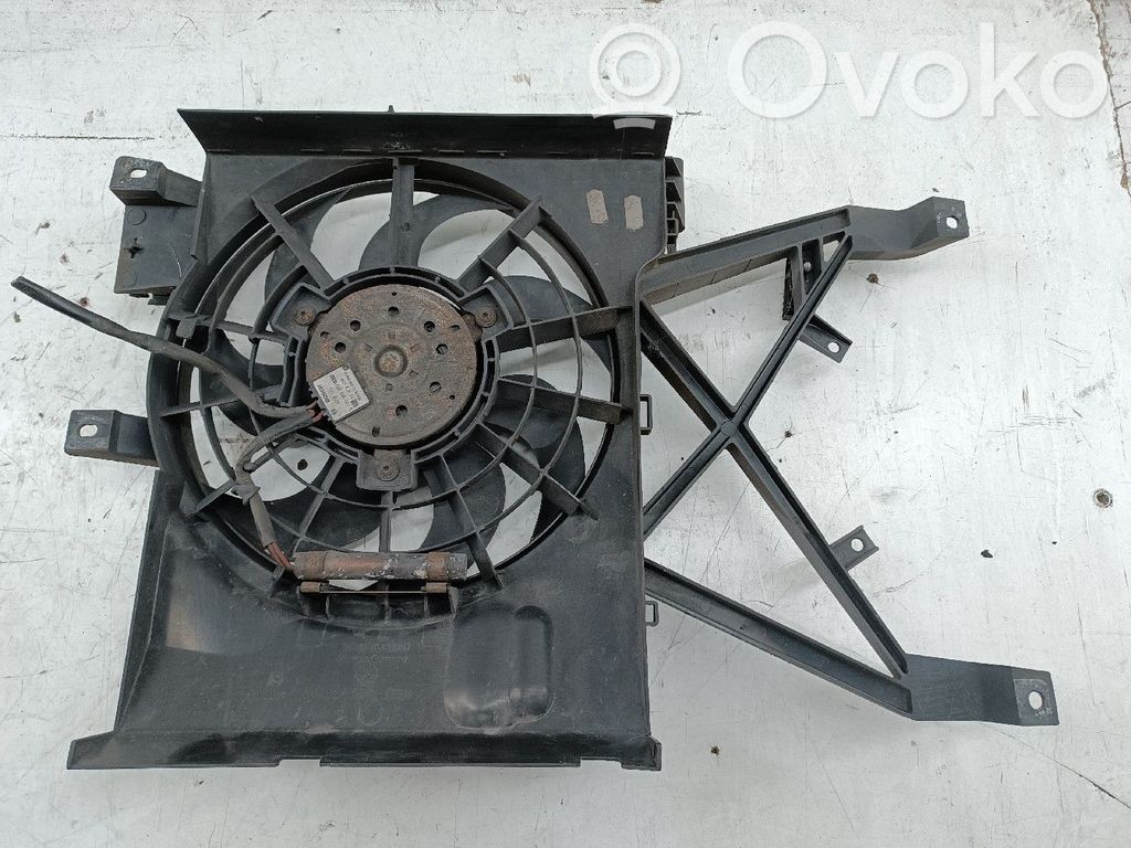 Mazā radiatora ventilators   0130303262,524790243135103340