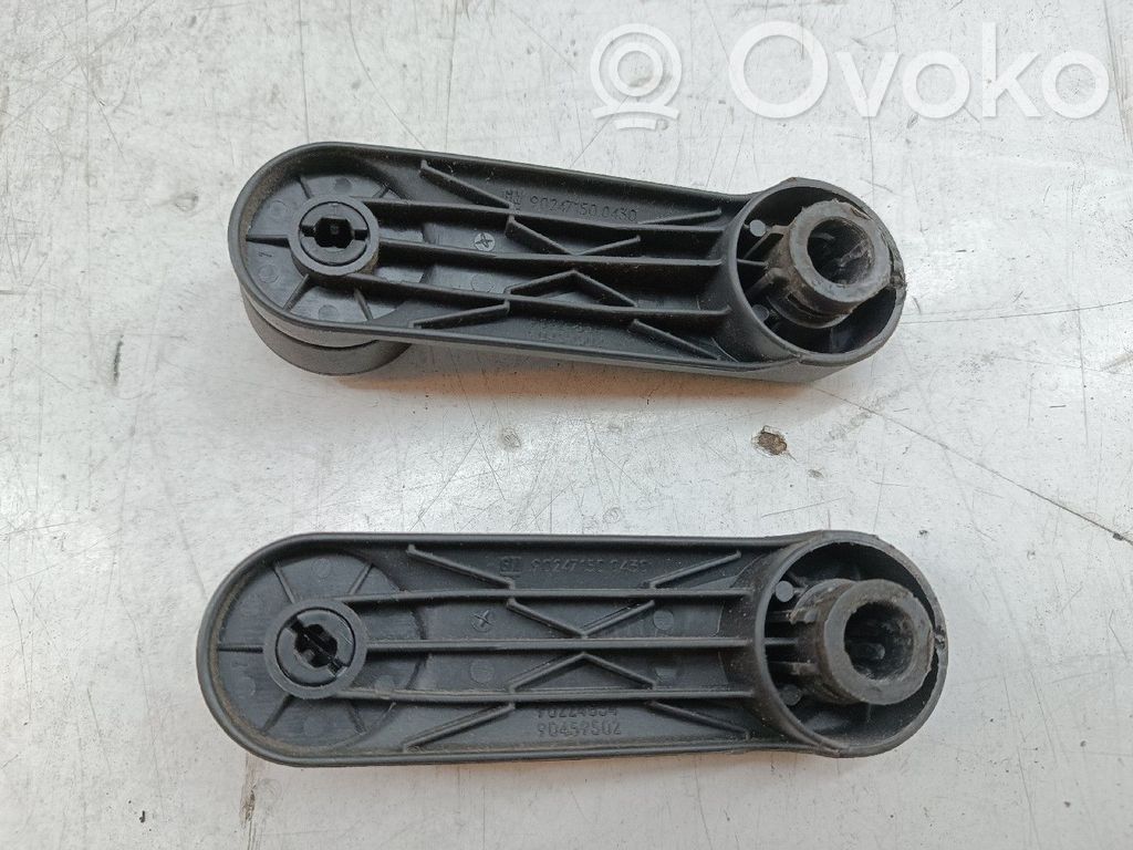 Front door card panel trim   90247150,90224834,DUASUNIDADES