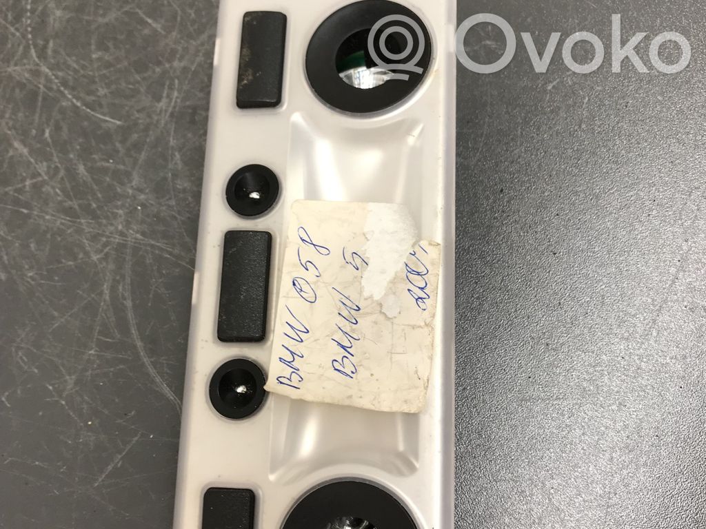 Takaistuimen valo   63316962058