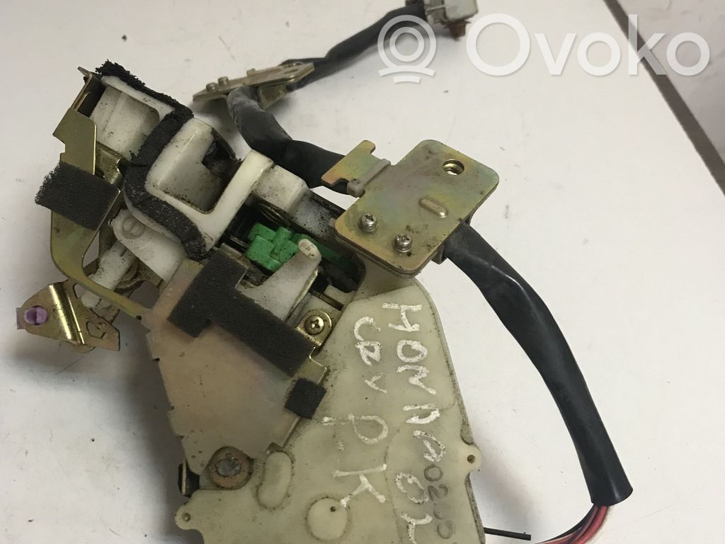 Honda CR-V Zamek drzwi przednich 