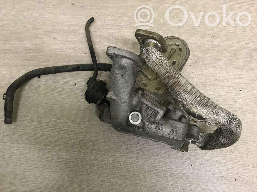 Audi A8 S8 D4 4H EGR-venttiili/lauhdutin 