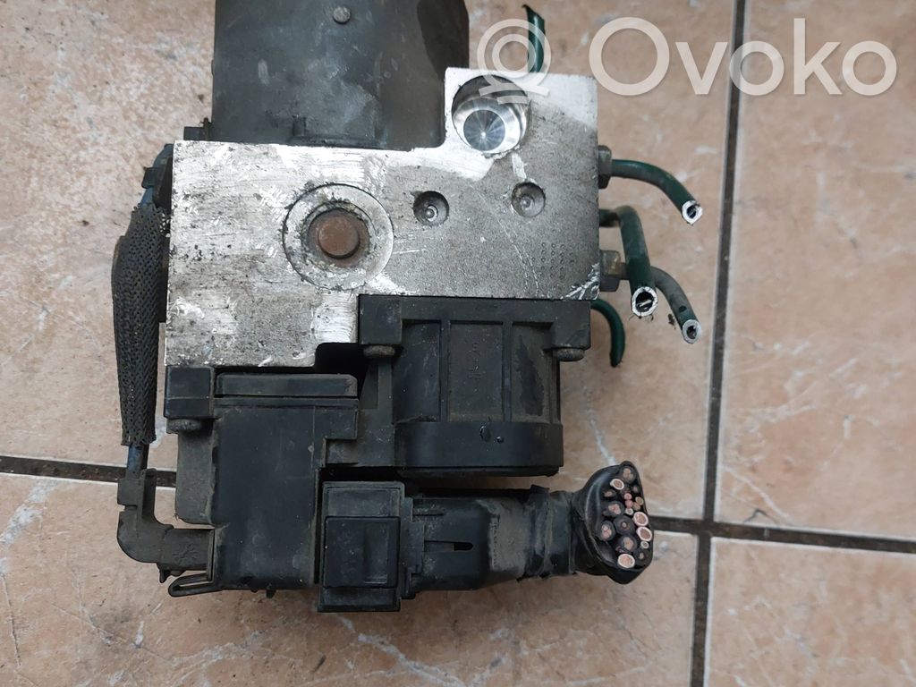 Oil filter mounting bracket   41675,0273004223,282019