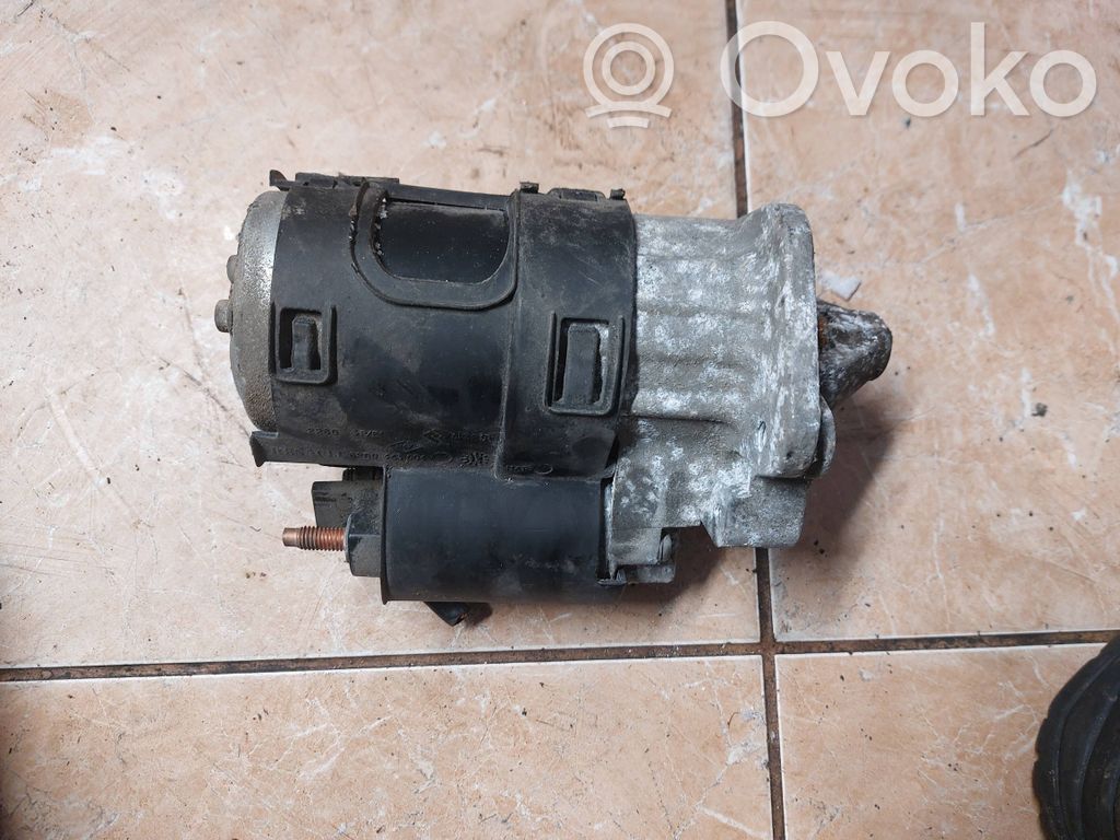 Motor de arranque   8200463004