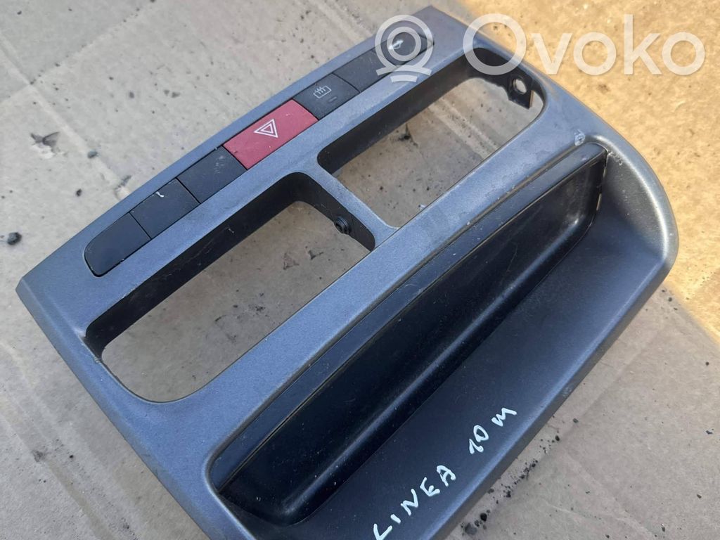 Fiat Linea Konsola środkowa / Radio / GPS 