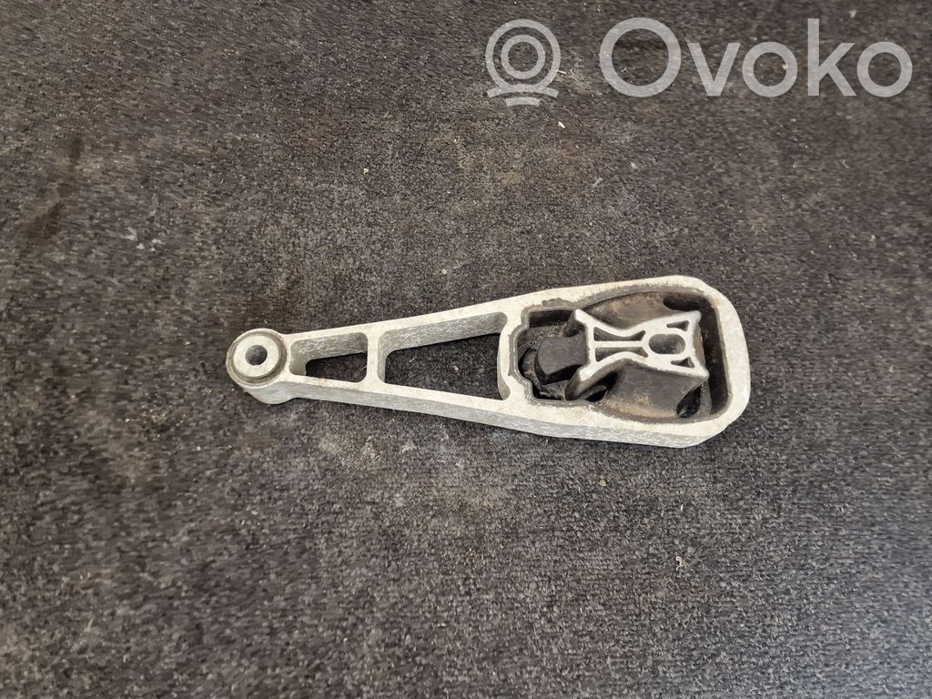 Land Rover Range Rover Evoque L551 Engine mount bracket 